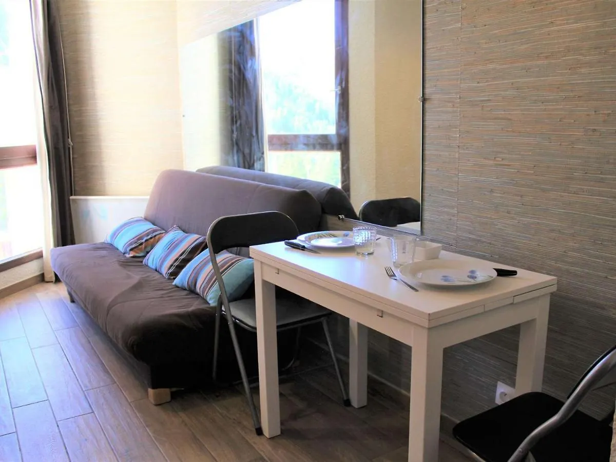 Apartment Studio Cosy Pour 2 A Vars Les Claux, Proche Des Pistes Et Commerces - Fr-1-330B-119